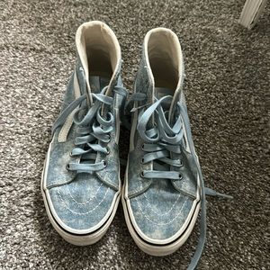 Vans high top shoes size W6.5 M5